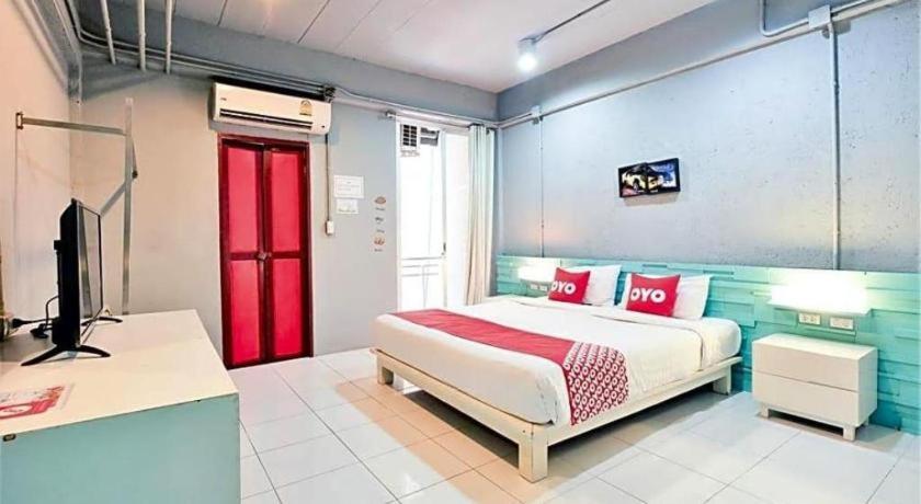 Oyo 292 The Oddy Hip Hotel Patong Eksteriør bilde