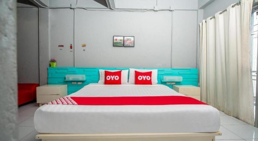 Oyo 292 The Oddy Hip Hotel Patong Eksteriør bilde